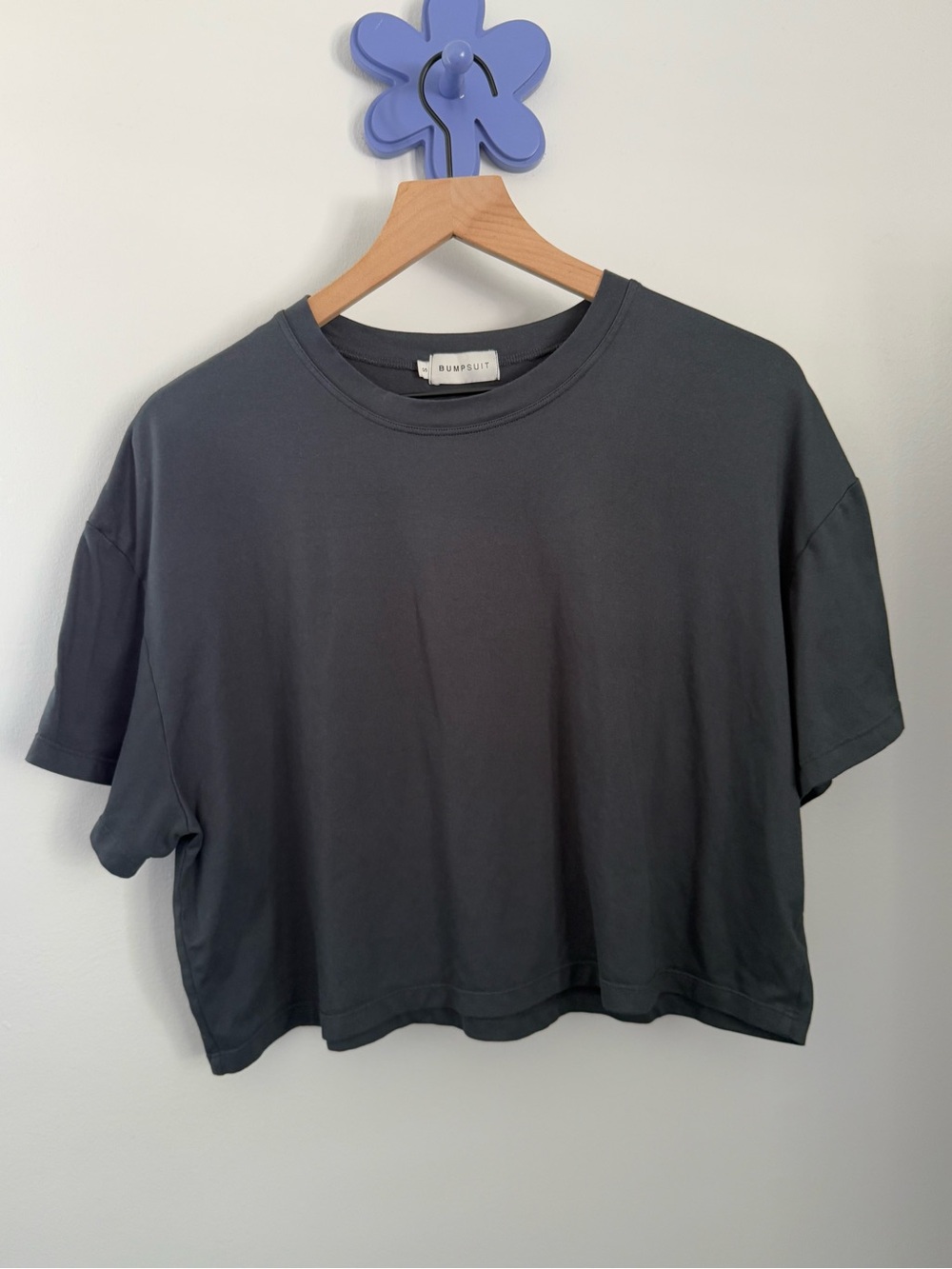Bumpsuit Small The Cloud Crop Tee Grey Cement Crew Neck Boxy Relaxed Maternity